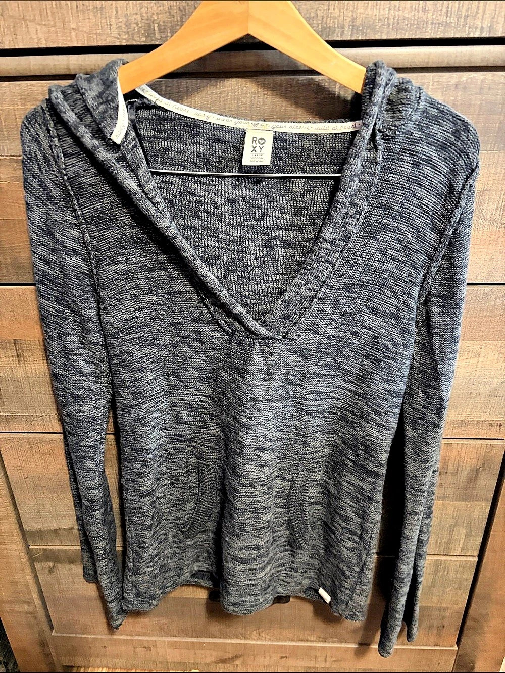 Roxy Cowl Neck Top in Gray Size Large
